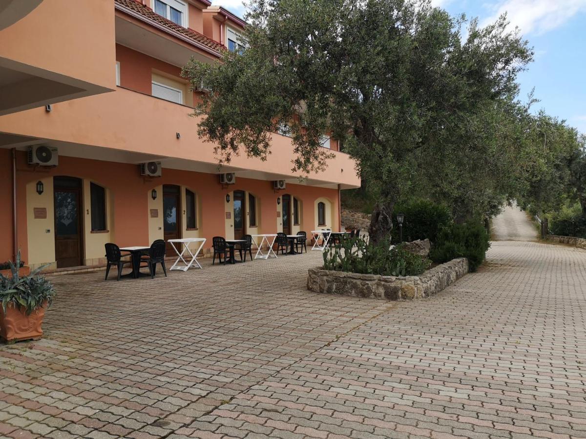 Agriturismo Catena Ciro Dış mekan fotoğraf